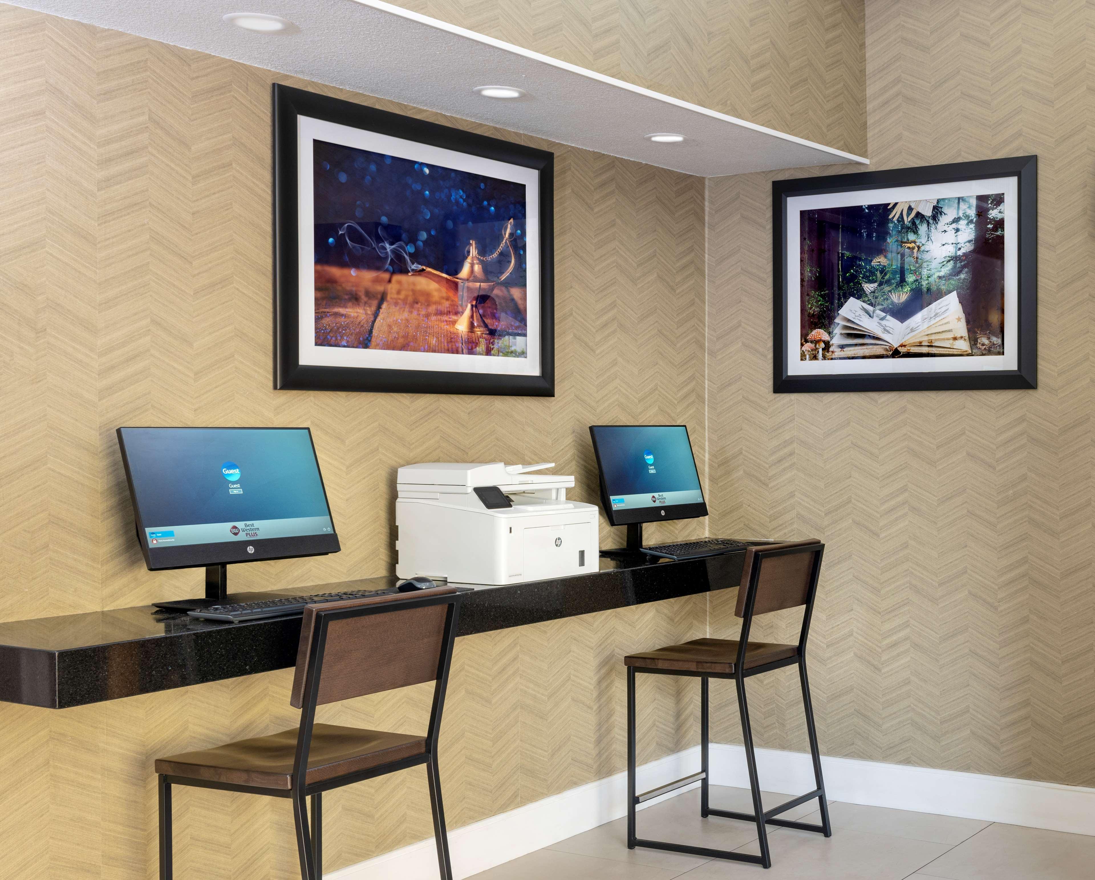 Best Western Plus Raffles Inn & Suites Anaheim Zewnętrze zdjęcie
