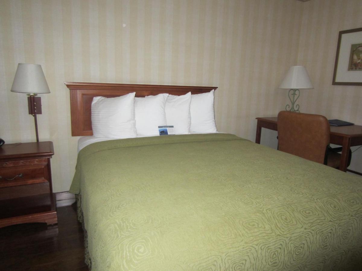 Best Western Plus Raffles Inn & Suites Anaheim Pokój zdjęcie