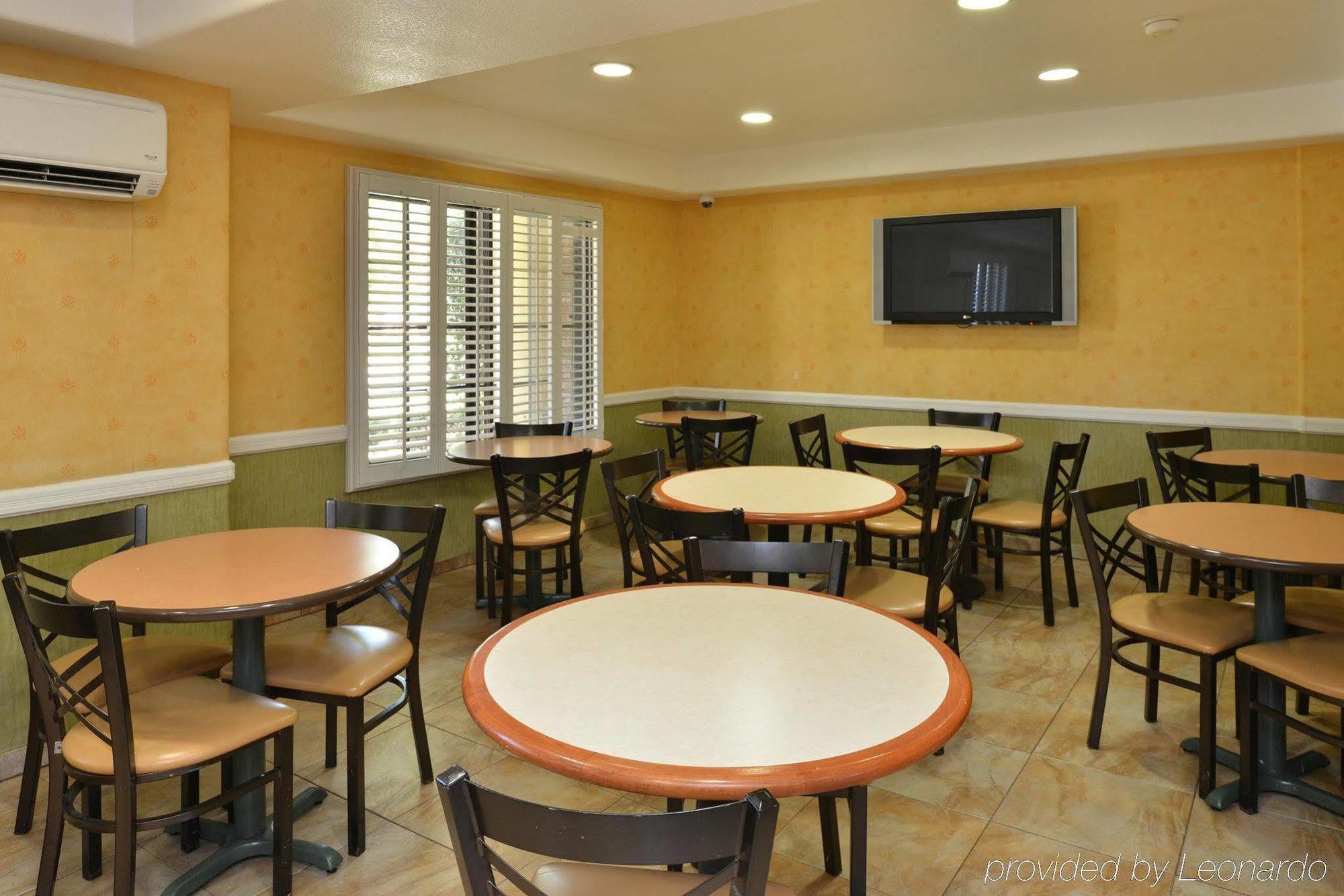 Best Western Plus Raffles Inn & Suites Anaheim Zewnętrze zdjęcie
